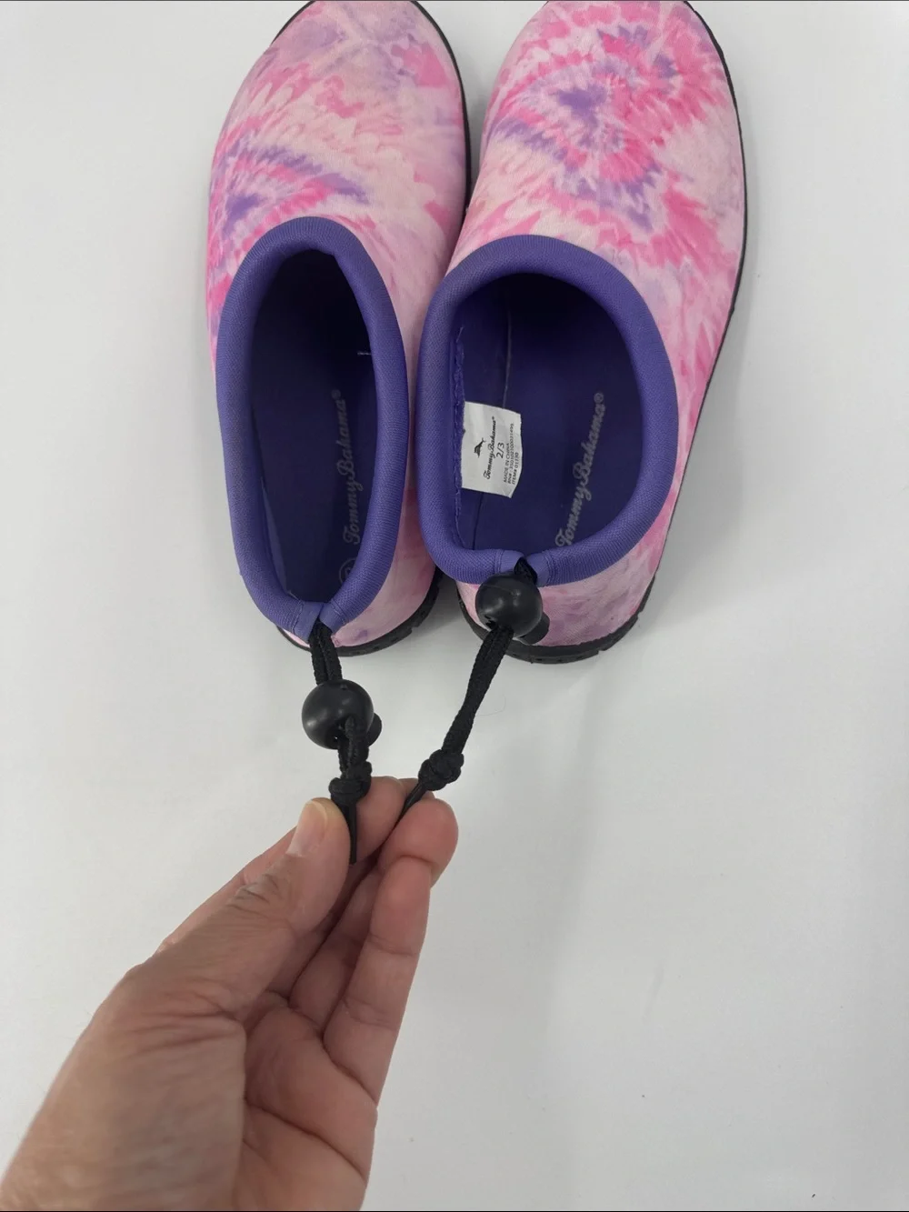 TOMMY BAHAMA Girls Pink & Purple Tie-Dye Slip-On Water Shoes Size 2/3 EUC